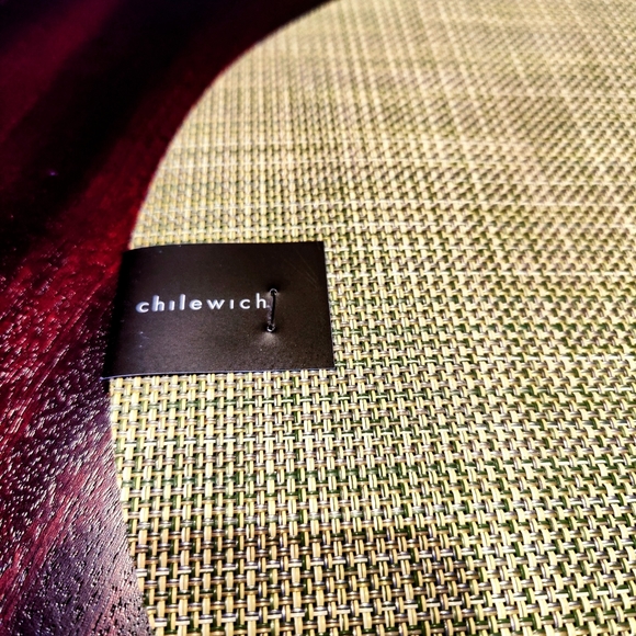 Chilewich Mini Basketweave Round Placemat - 15" - Picture 3 of 6